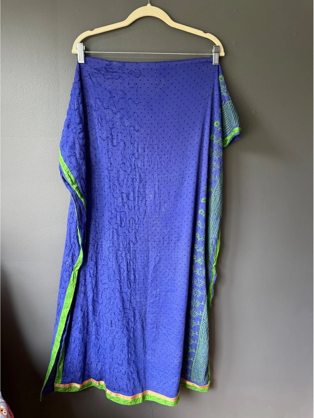 Vintage Blue and Green Embroidered Scarf/Shawl with Polka Dots